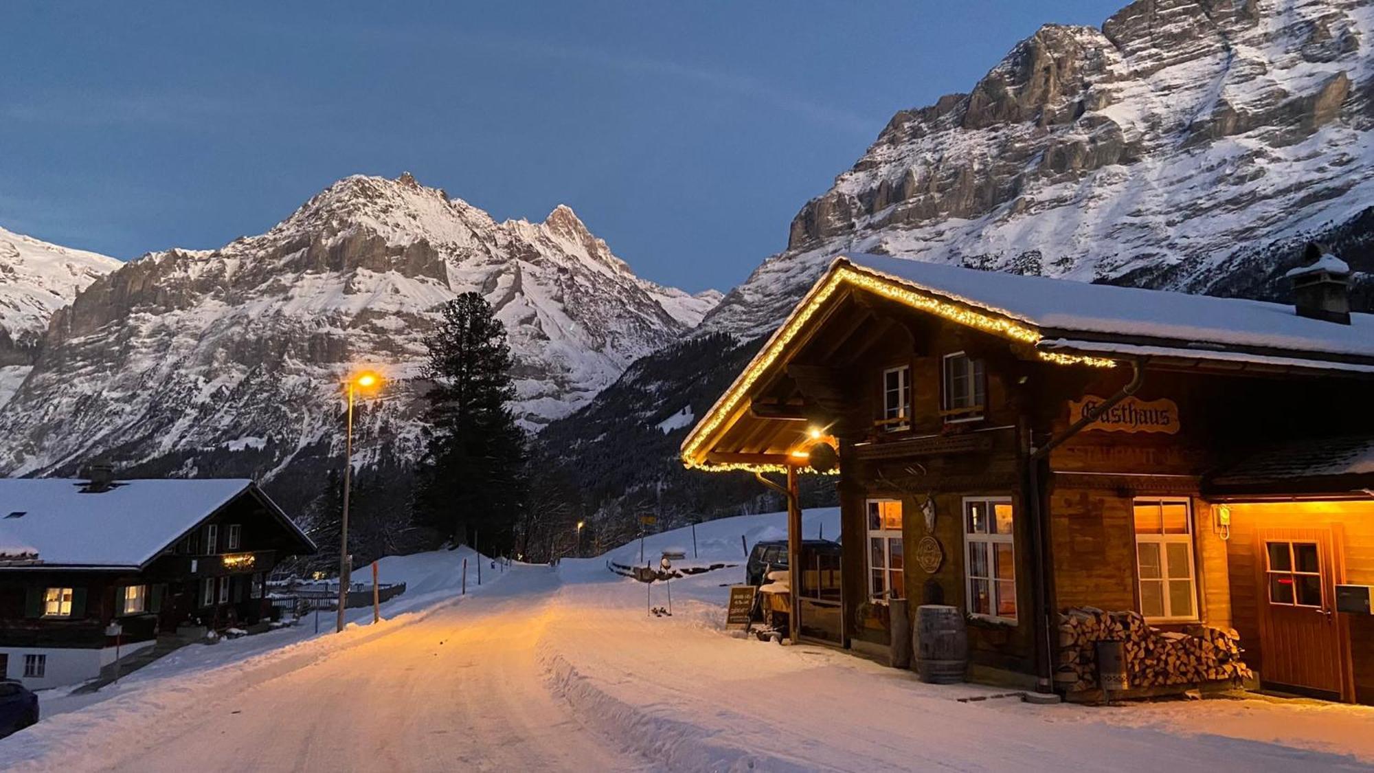 Hotel Jaegerstuebli Гриндельвальд Экстерьер фото
